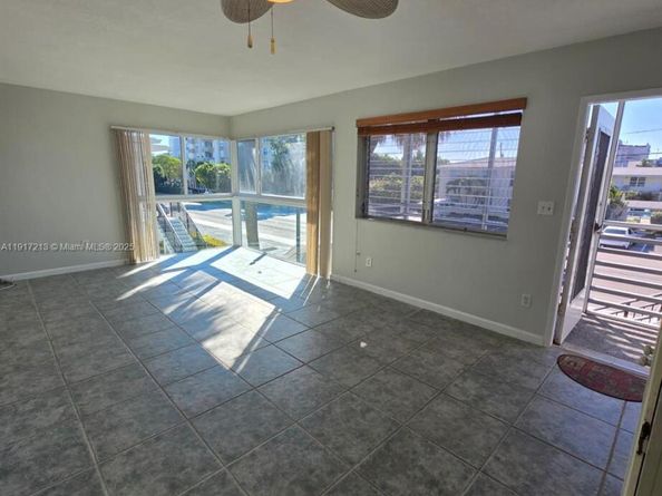 1025 SE 15th St 9C, Fort Lauderdale FL 33316