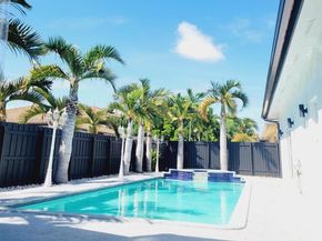 14200 SW 160th Ct, Miami FL 33196