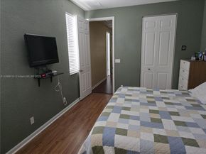2520 NW 4th St, Boynton Beach FL 33426