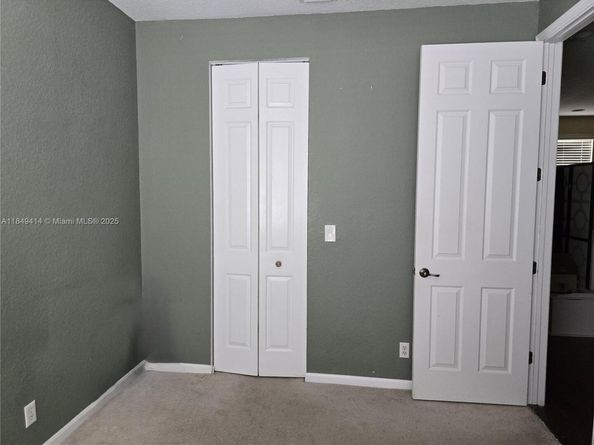 2520 NW 4th St, Boynton Beach FL 33426