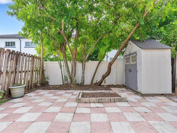 4964 SW 128th Ave, Miramar FL 33027