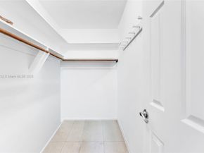 1532 NE 39th St, Oakland Park FL 33334