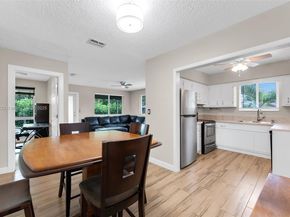 1532 NE 39th St, Oakland Park FL 33334