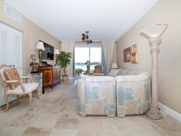 17100 N Bay Rd 1107, Sunny Isles Beach FL 33160