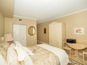 17100 N Bay Rd 1107, Sunny Isles Beach FL 33160