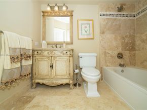 17100 N Bay Rd 1107, Sunny Isles Beach FL 33160