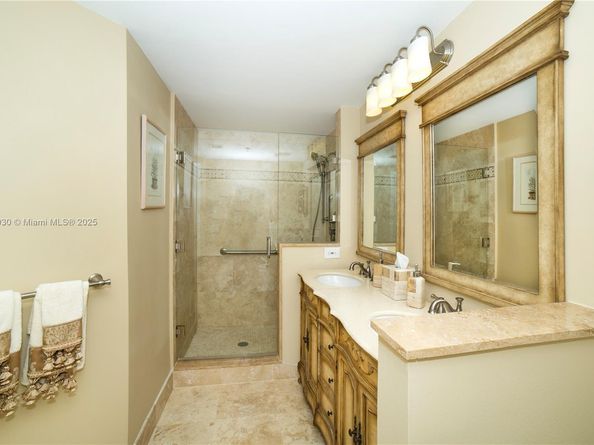 17100 N Bay Rd 1107, Sunny Isles Beach FL 33160