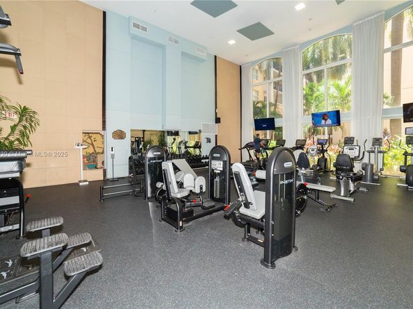 17100 N Bay Rd 1107, Sunny Isles Beach FL 33160