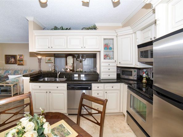 17100 N Bay Rd 1107, Sunny Isles Beach FL 33160