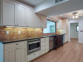6230 SW 112th St, Pinecrest FL 33156