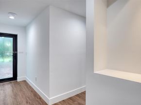 6230 SW 112th St, Pinecrest FL 33156