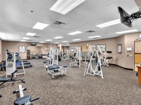 9420 S Hollybrook Lake Dr 302, Pembroke Pines FL 33025