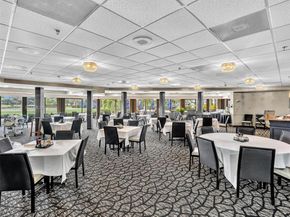 9420 S Hollybrook Lake Dr 302, Pembroke Pines FL 33025