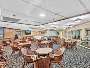 9420 S Hollybrook Lake Dr 302, Pembroke Pines FL 33025