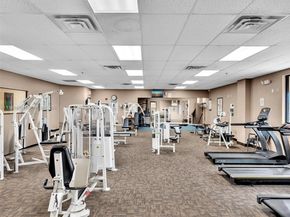 9420 S Hollybrook Lake Dr 302, Pembroke Pines FL 33025