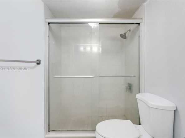 9423 SW 76th St W21, Miami FL 33173