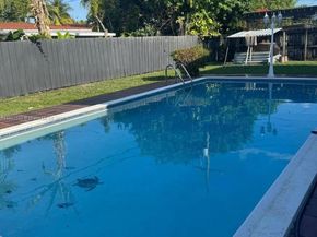 1735 SW 97th Pl, Miami FL 33165