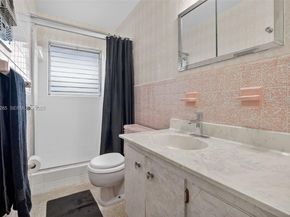 131 SW 58th Ave, Plantation FL 33317