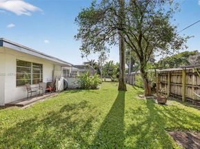 131 SW 58th Ave, Plantation FL 33317