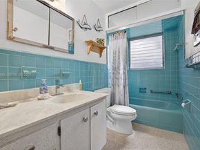 131 SW 58th Ave, Plantation FL 33317