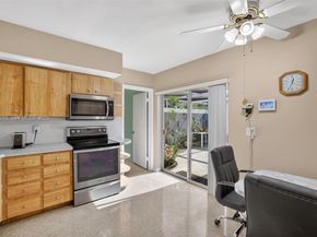 131 SW 58th Ave, Plantation FL 33317