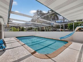 131 SW 58th Ave, Plantation FL 33317