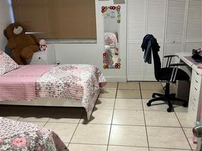 4331 W 11th Ln 65, Hialeah FL 33012