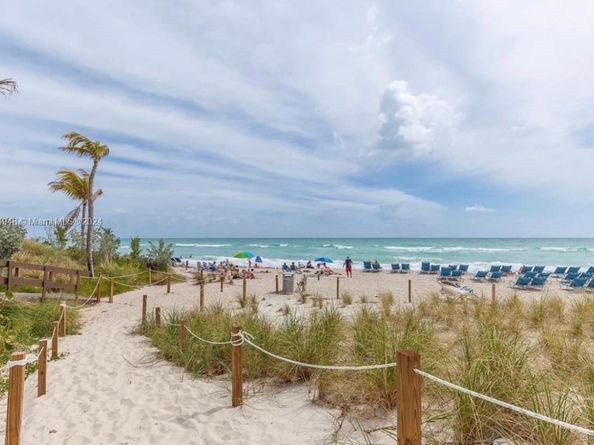 2602 E Hallandale Beach Blvd R1803, Hallandale Beach FL 33009
