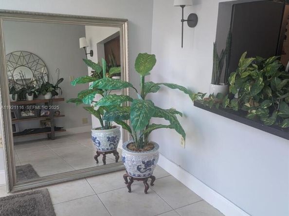 9401 SW 4th St 110, Miami FL 33174