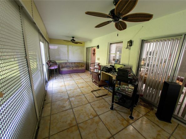 1175 NW 90th Way, Plantation FL 33322