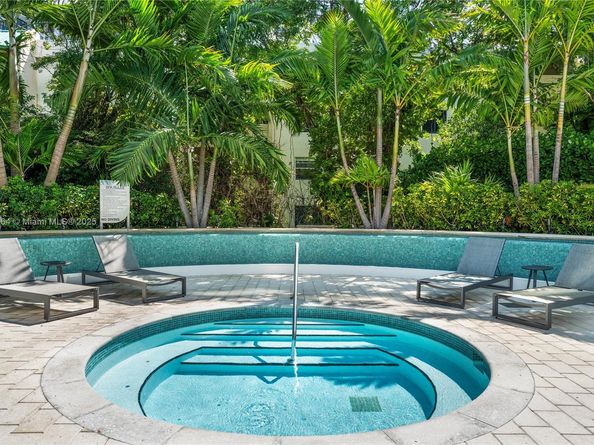 2127 Brickell Ave 1005, Miami FL 33129