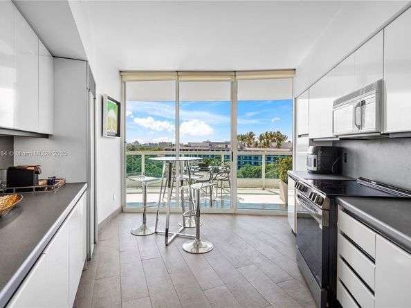 2127 Brickell Ave 1005, Miami FL 33129