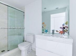 17111 Biscayne Blvd 1009, North Miami Beach FL 33160
