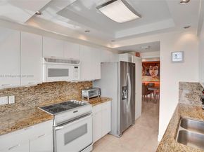2000 Island Blvd 503, Aventura FL 33160