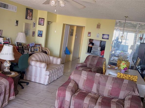 1750 NE 191st St 8041, Miami FL 33179