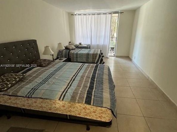 2001 Atlantic Shores Blvd 105, Hallandale Beach FL 33009