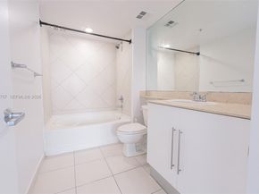 335 S Biscayne Blvd 1108, Miami FL 33131