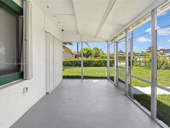 12281 SW 191st Ter, Miami FL 33177