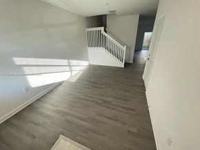 12855 NW 24th Ave, Miami FL 33167