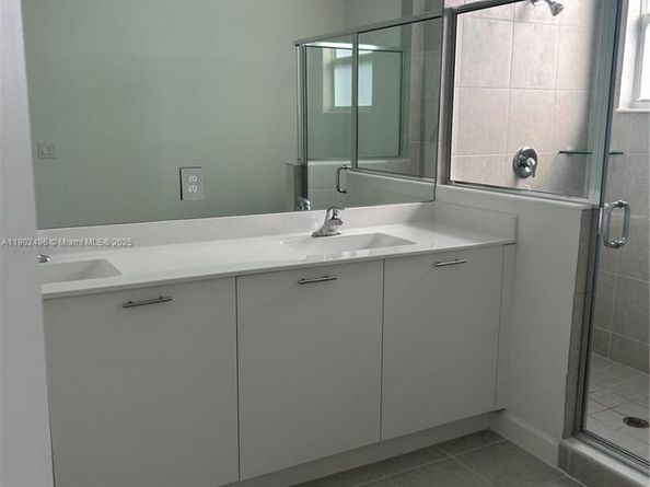 12855 NW 24th Ave, Miami FL 33167