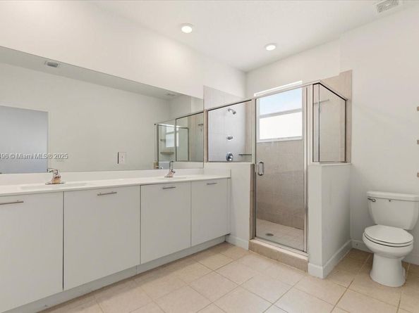 12855 NW 24th Ave, Miami FL 33167