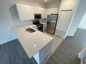 12855 NW 24th Ave, Miami FL 33167