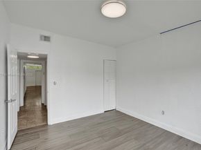 2050 NE 196th Ter, North Miami Beach FL 33179