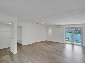 2050 NE 196th Ter, North Miami Beach FL 33179