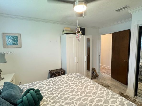 1912 SW 97th Ter, Miramar FL 33025