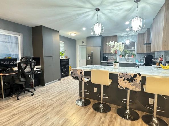 1912 SW 97th Ter, Miramar FL 33025