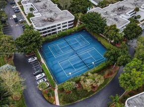 1460 Sheridan St 11D, Hollywood FL 33020