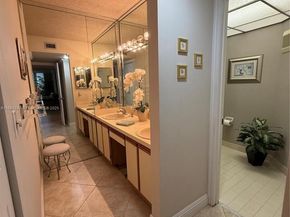 1460 Sheridan St 11D, Hollywood FL 33020