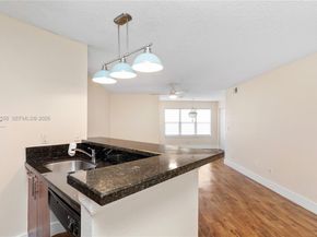 12760 Vista Isles Dr 711, Sunrise FL 33325