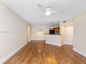 12760 Vista Isles Dr 711, Sunrise FL 33325